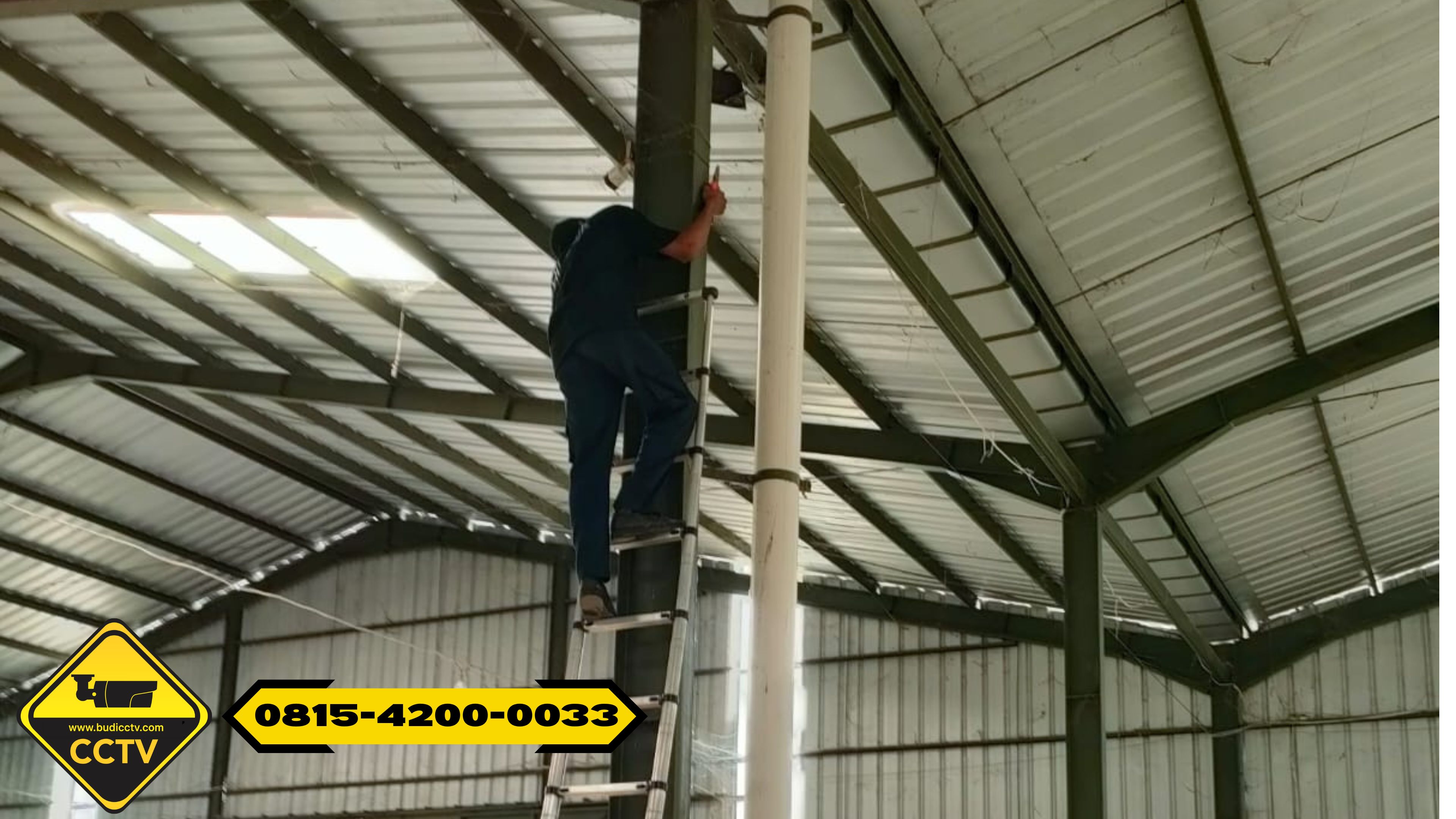 Pemasangan CCTV Hikvision 8 Channel Smart Hybrid Light 5MP di PT Wilayah Majalengka